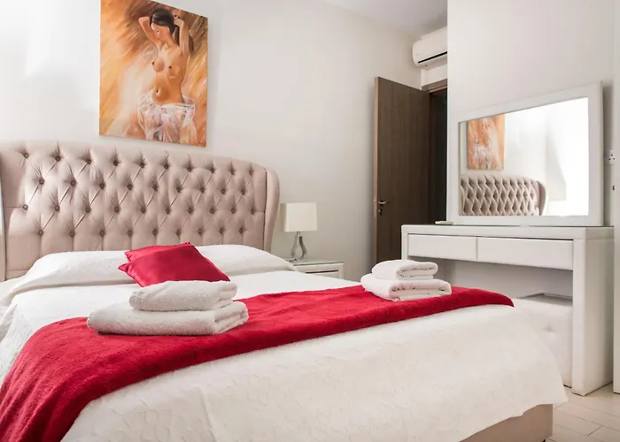 Mesogios House Suites