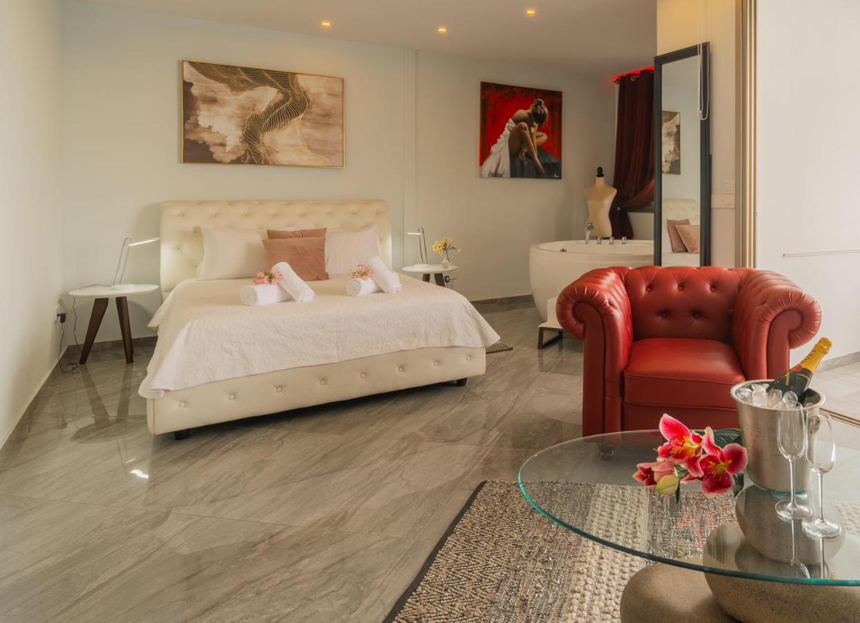 Mesogios House Апартаменти Ларнака
